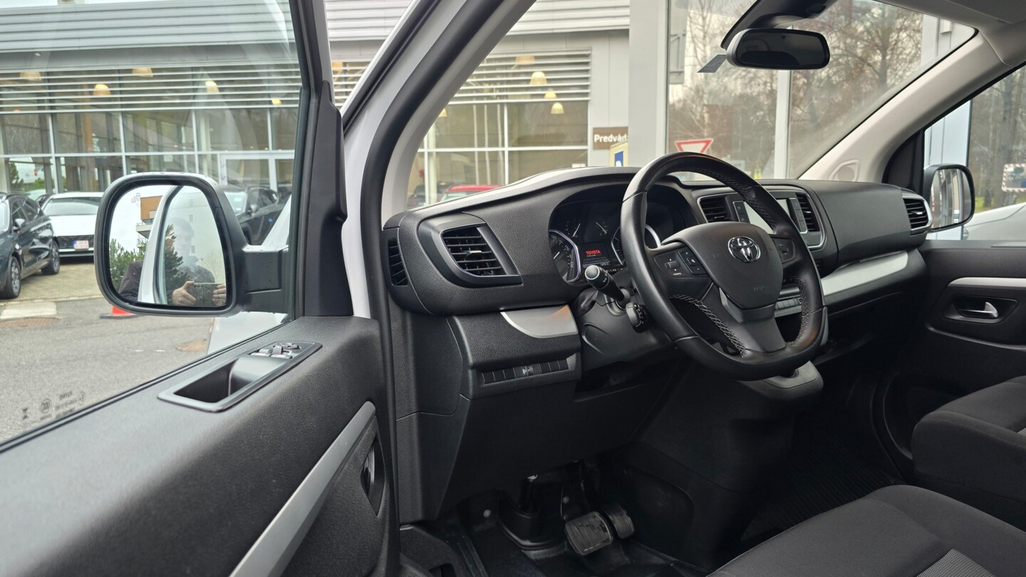 Toyota PROACE VERSO