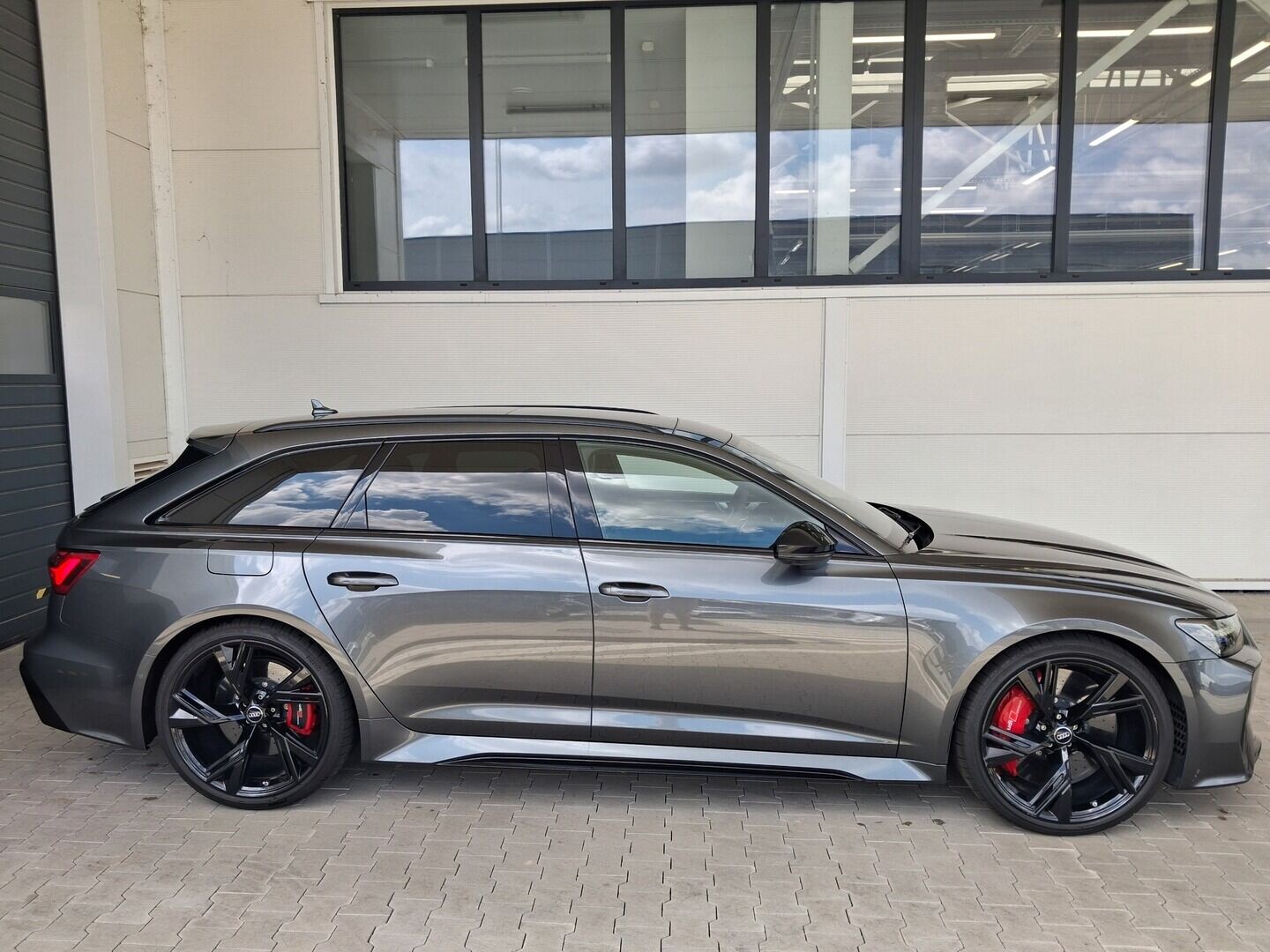 Audi RS6 Avant