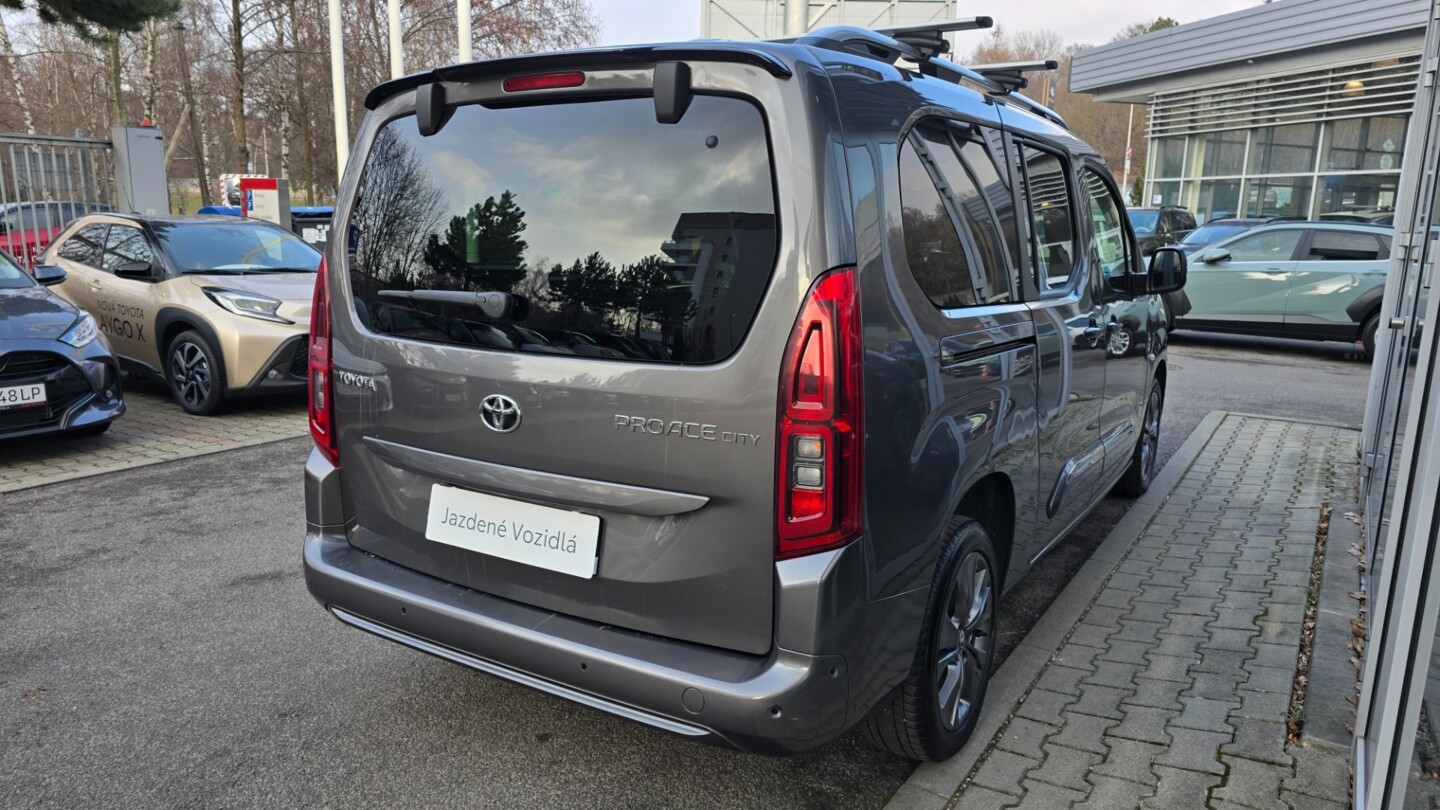 Toyota PROACE CITY VERSO