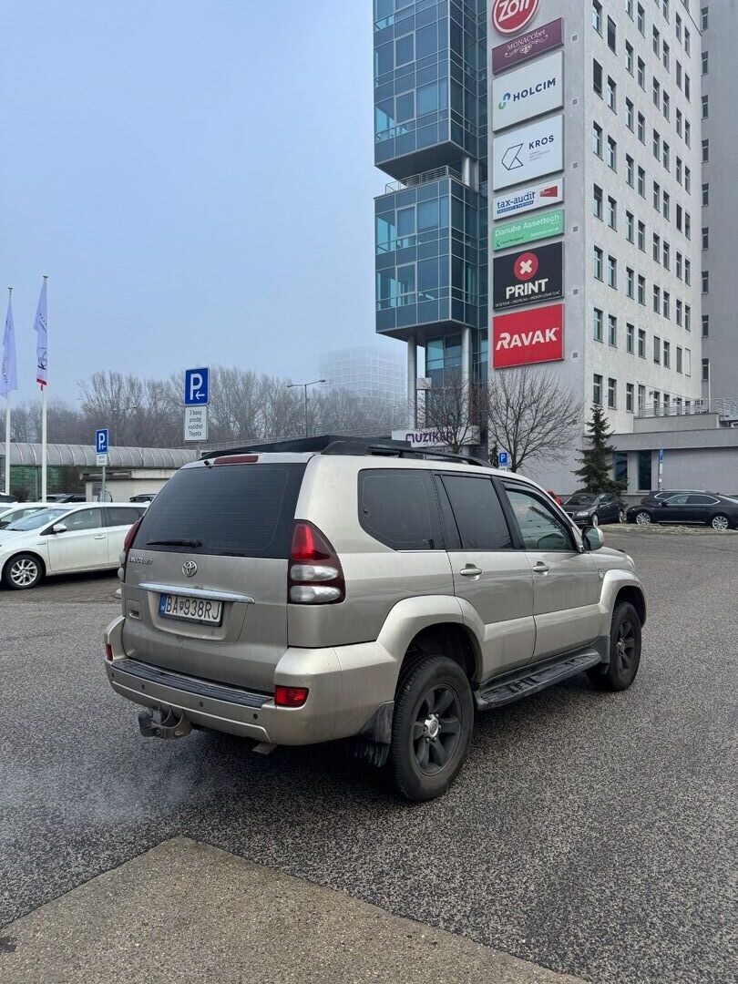 Toyota Land Cruiser
