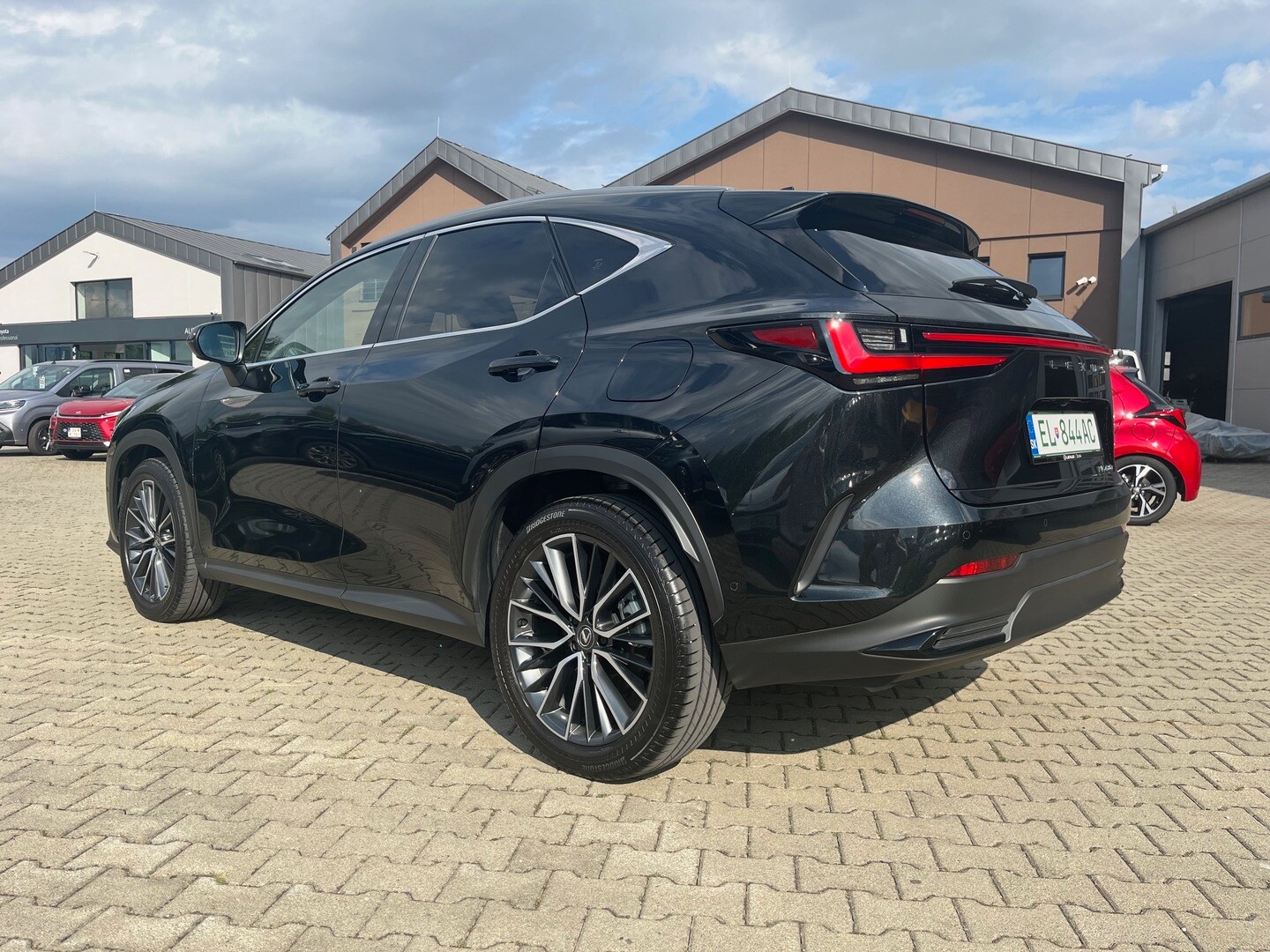 Lexus NX