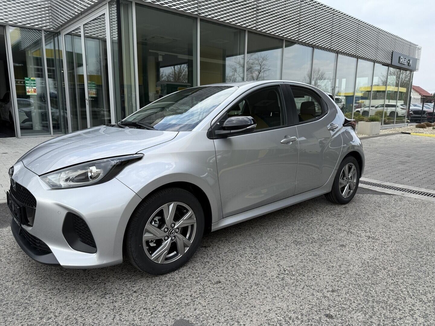 Mazda 2