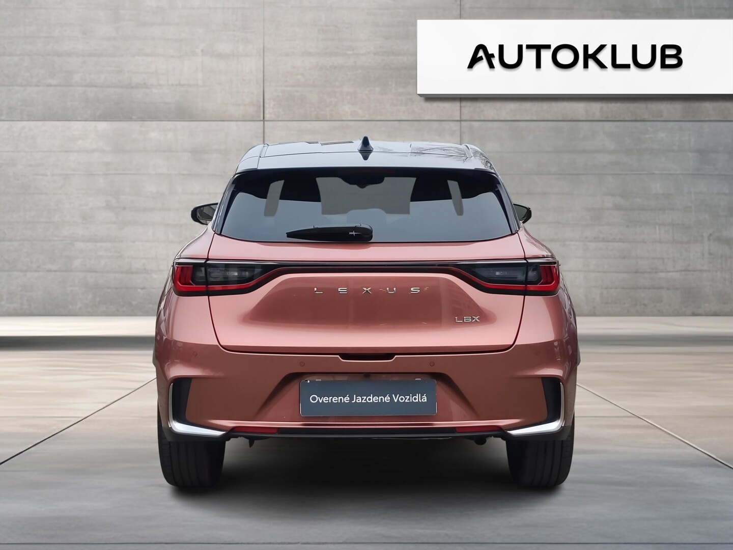 Lexus LBX