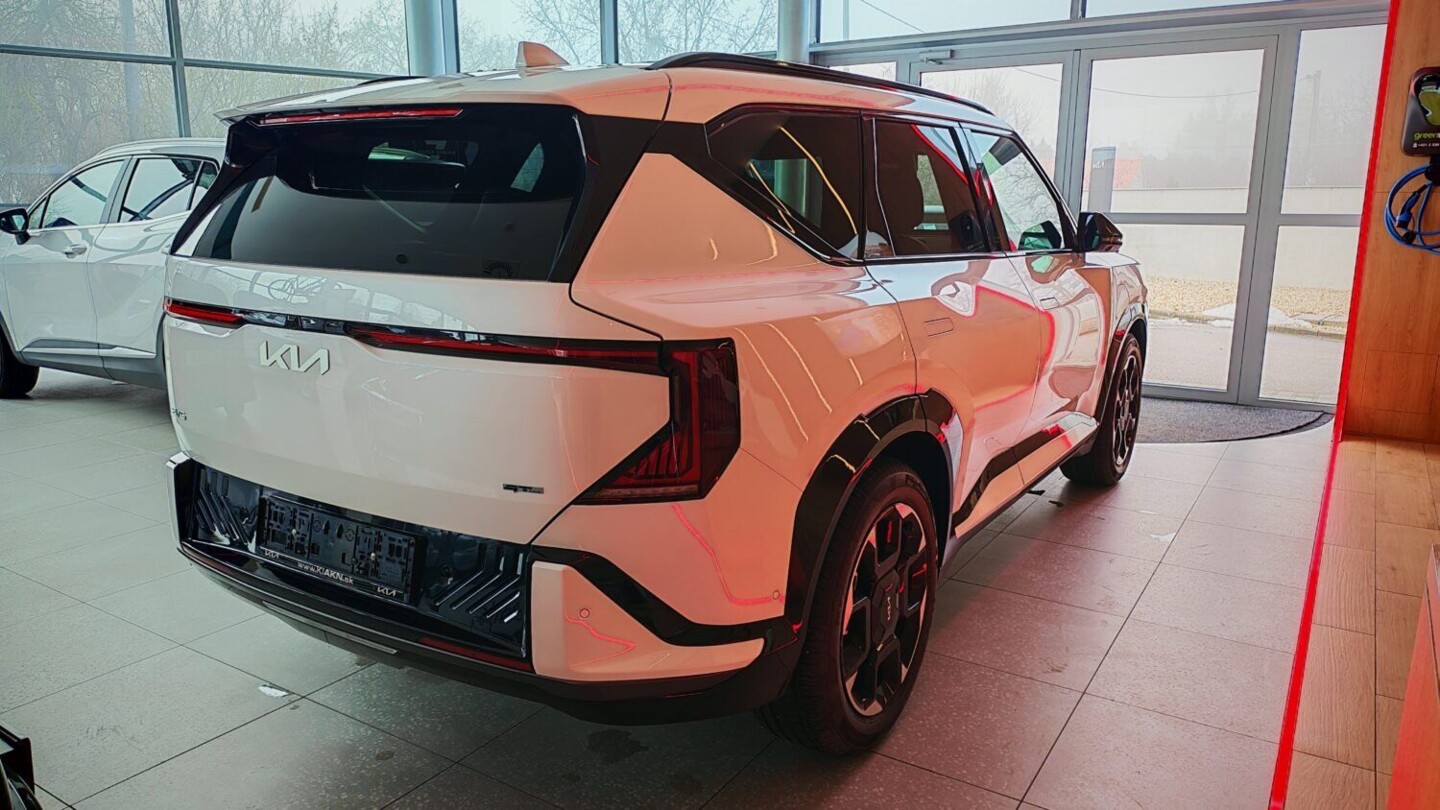Kia EV5