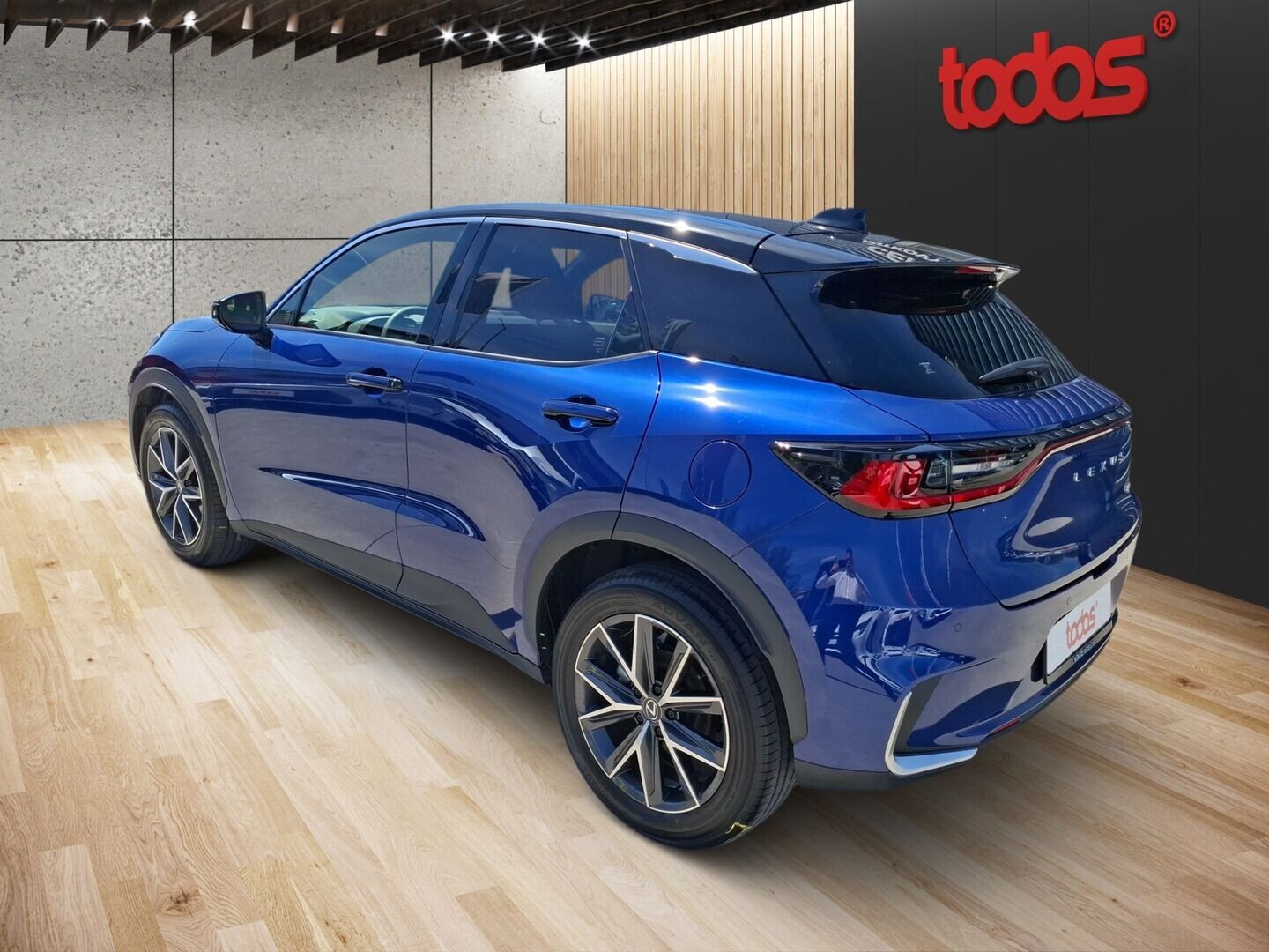 Lexus LBX