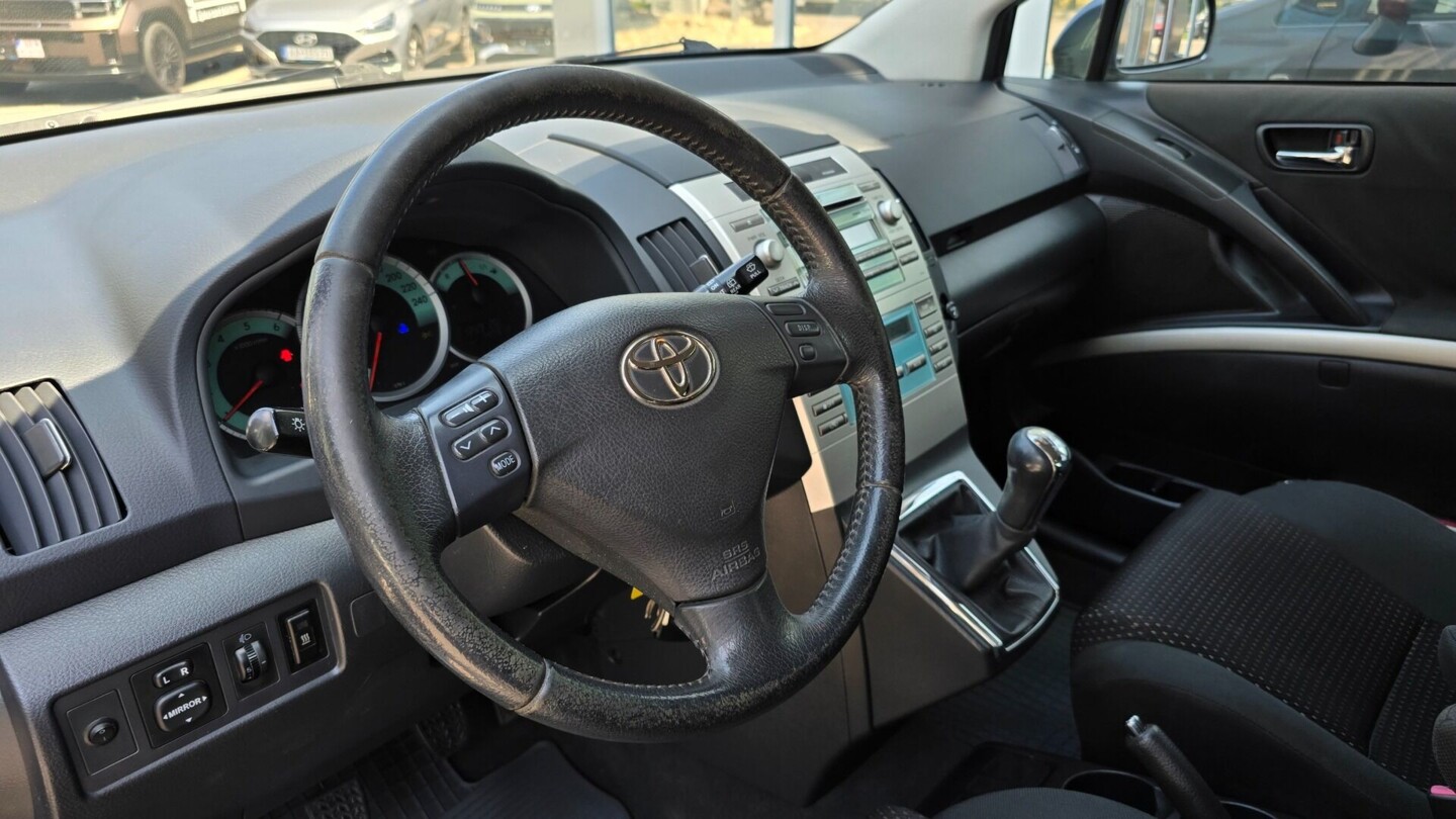 Toyota Corolla Verso