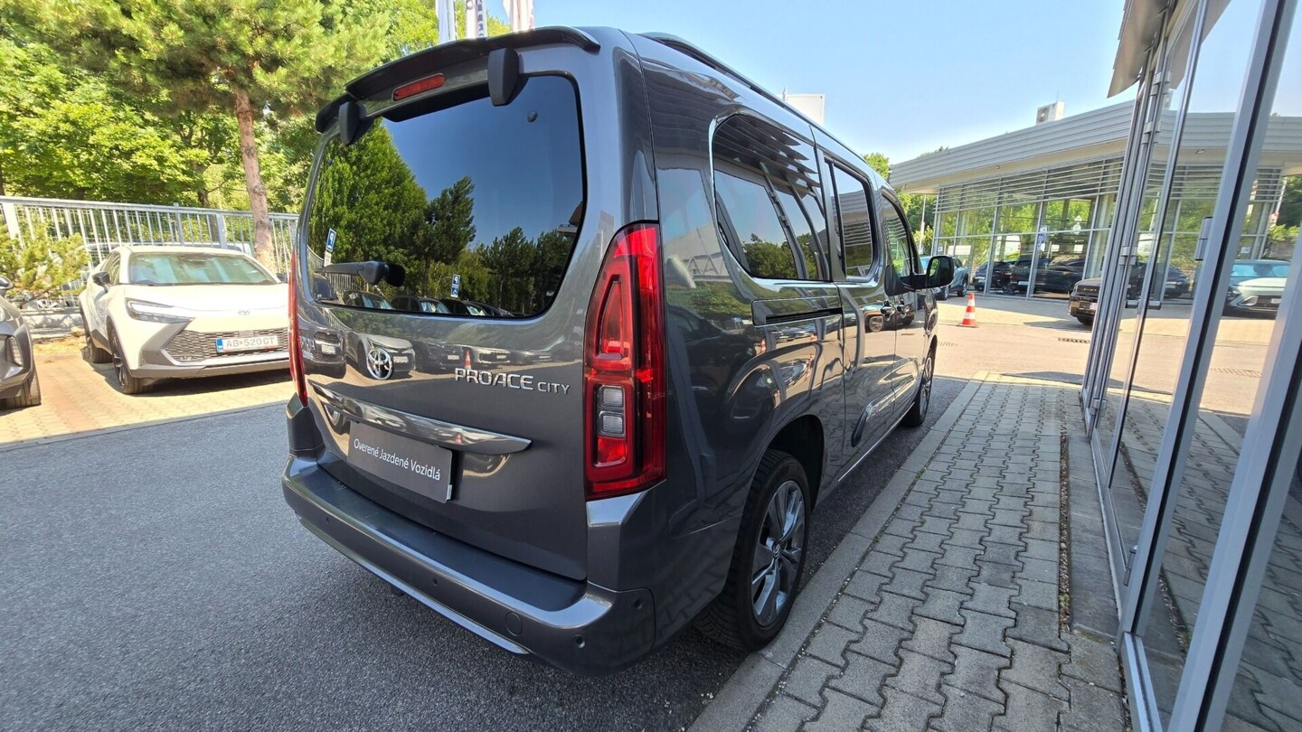 Toyota PROACE CITY VERSO