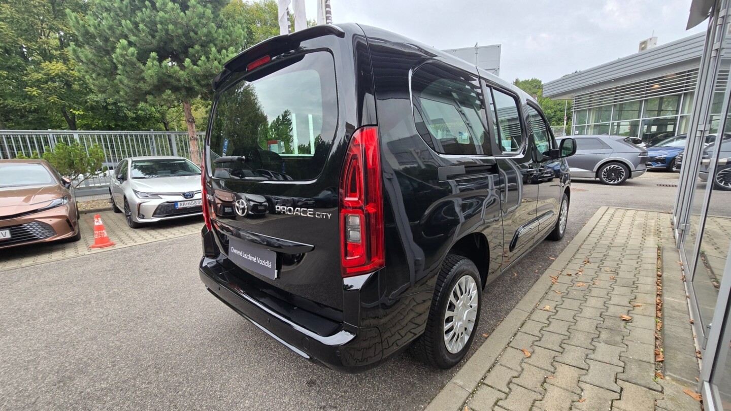 Toyota PROACE CITY VERSO