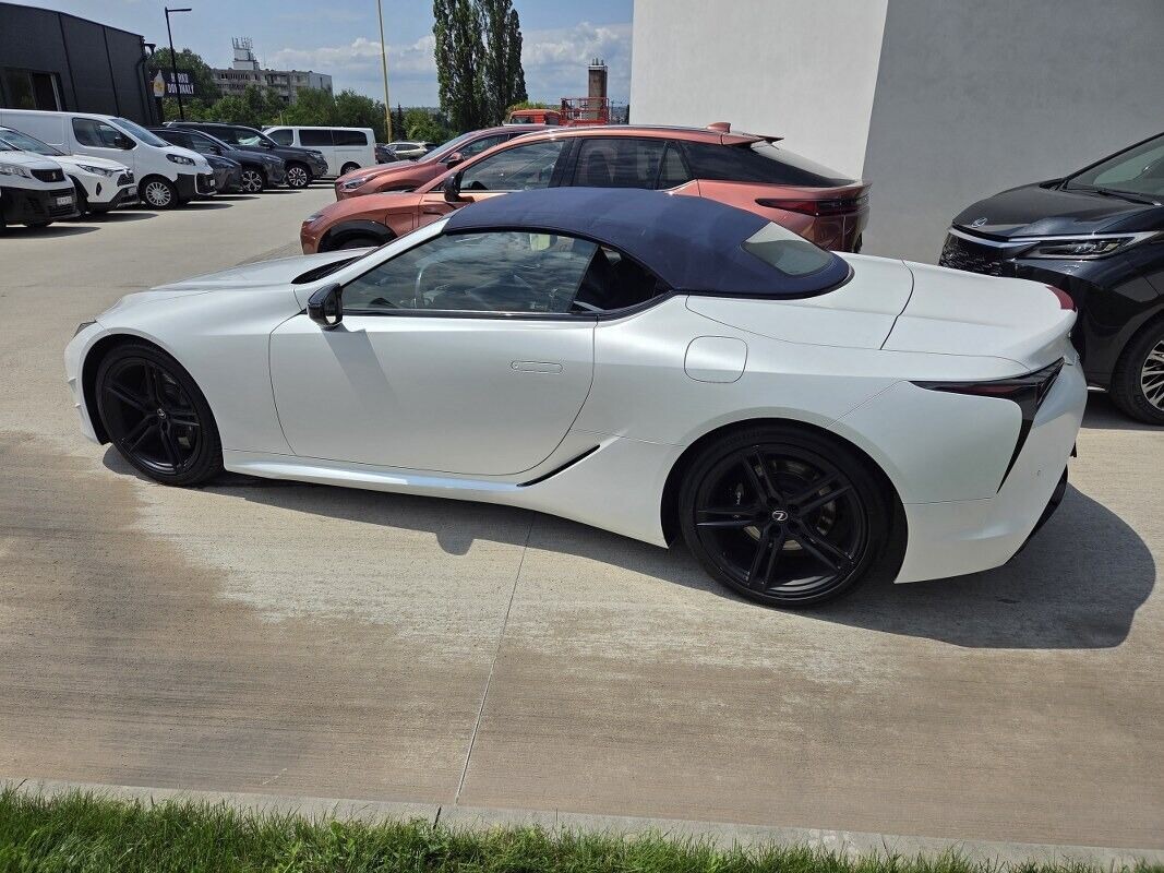 Lexus LC
