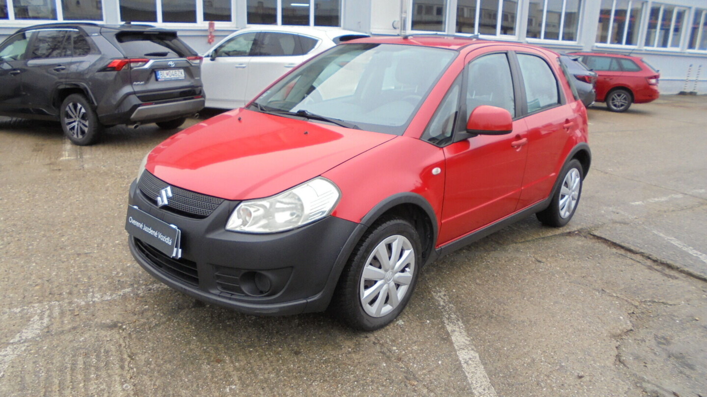Suzuki SX4