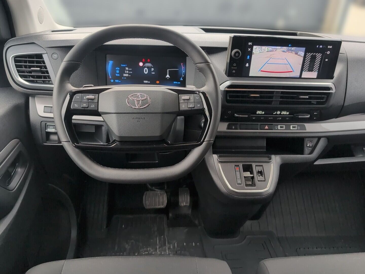 Toyota PROACE