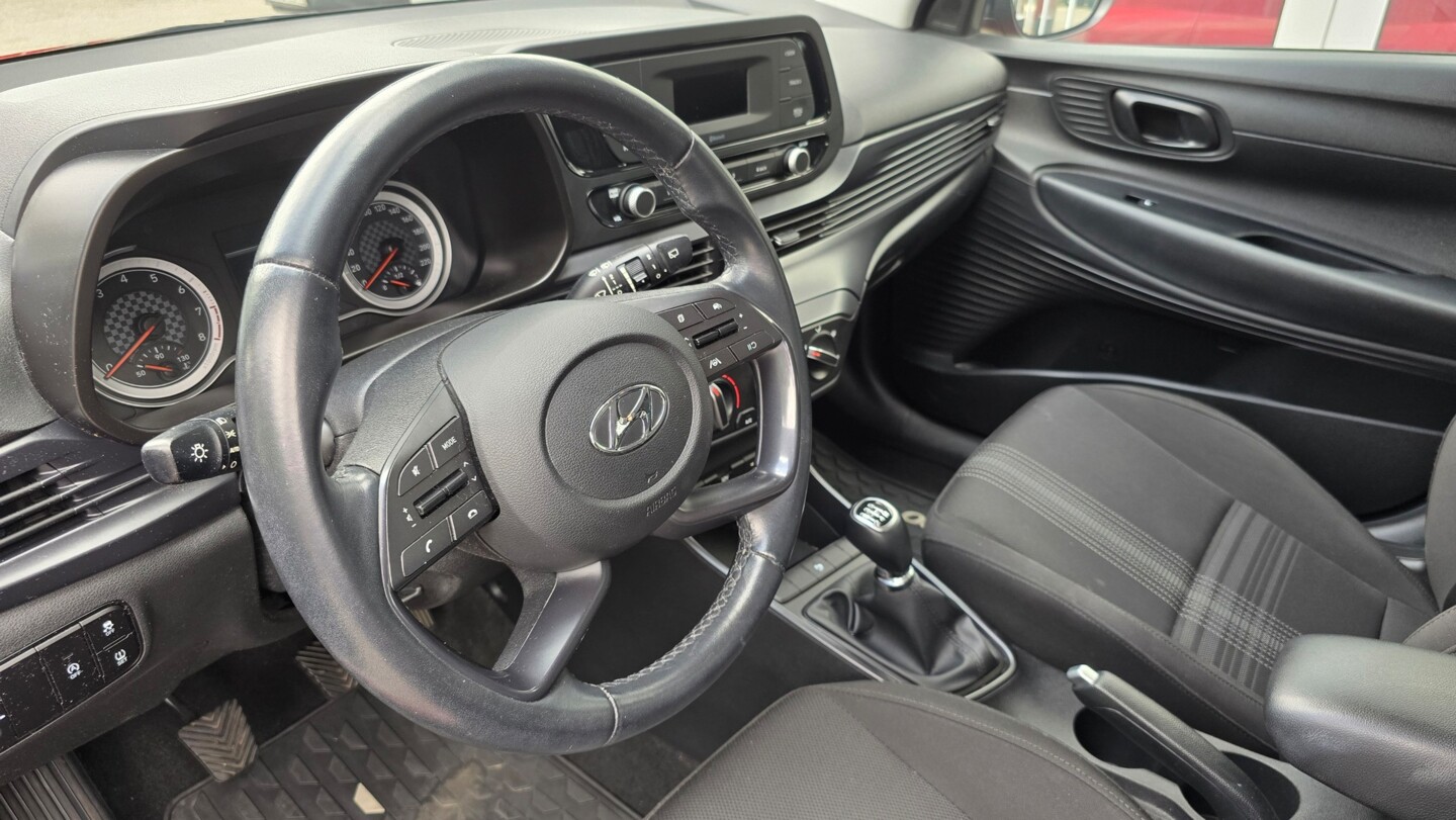 Hyundai i20