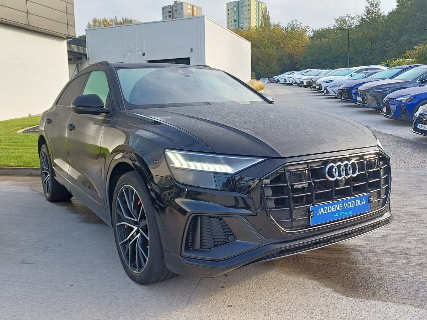 Audi Q8