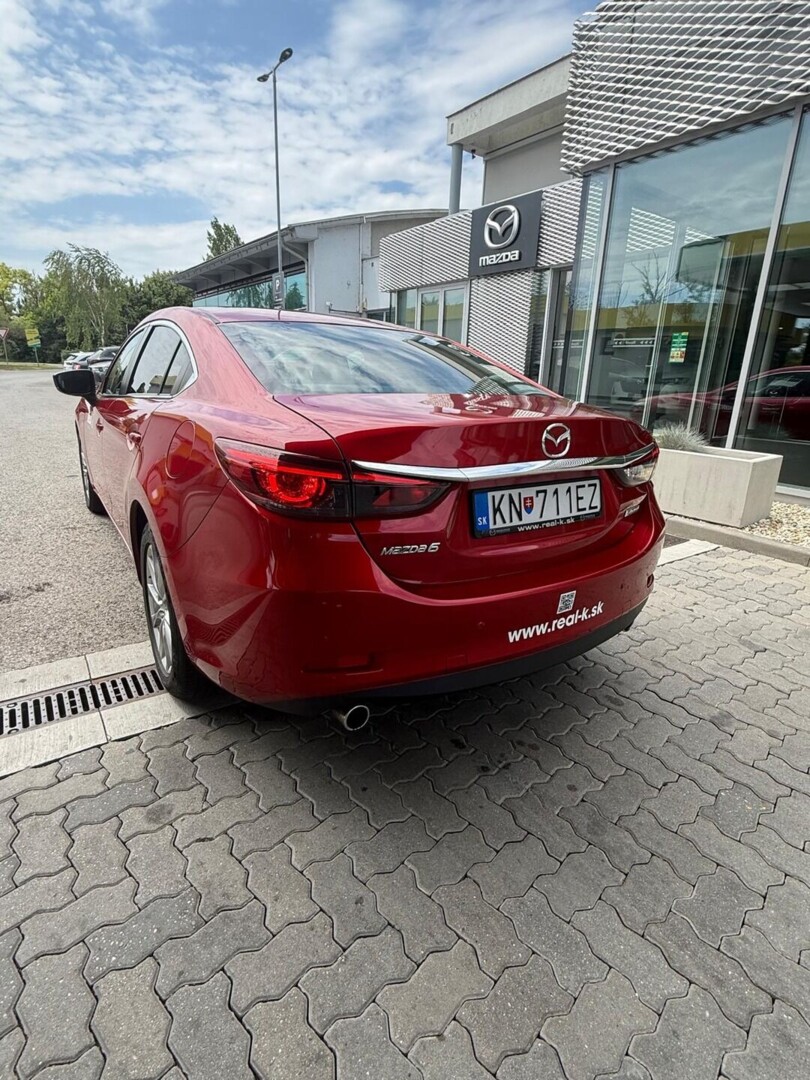 Mazda 6