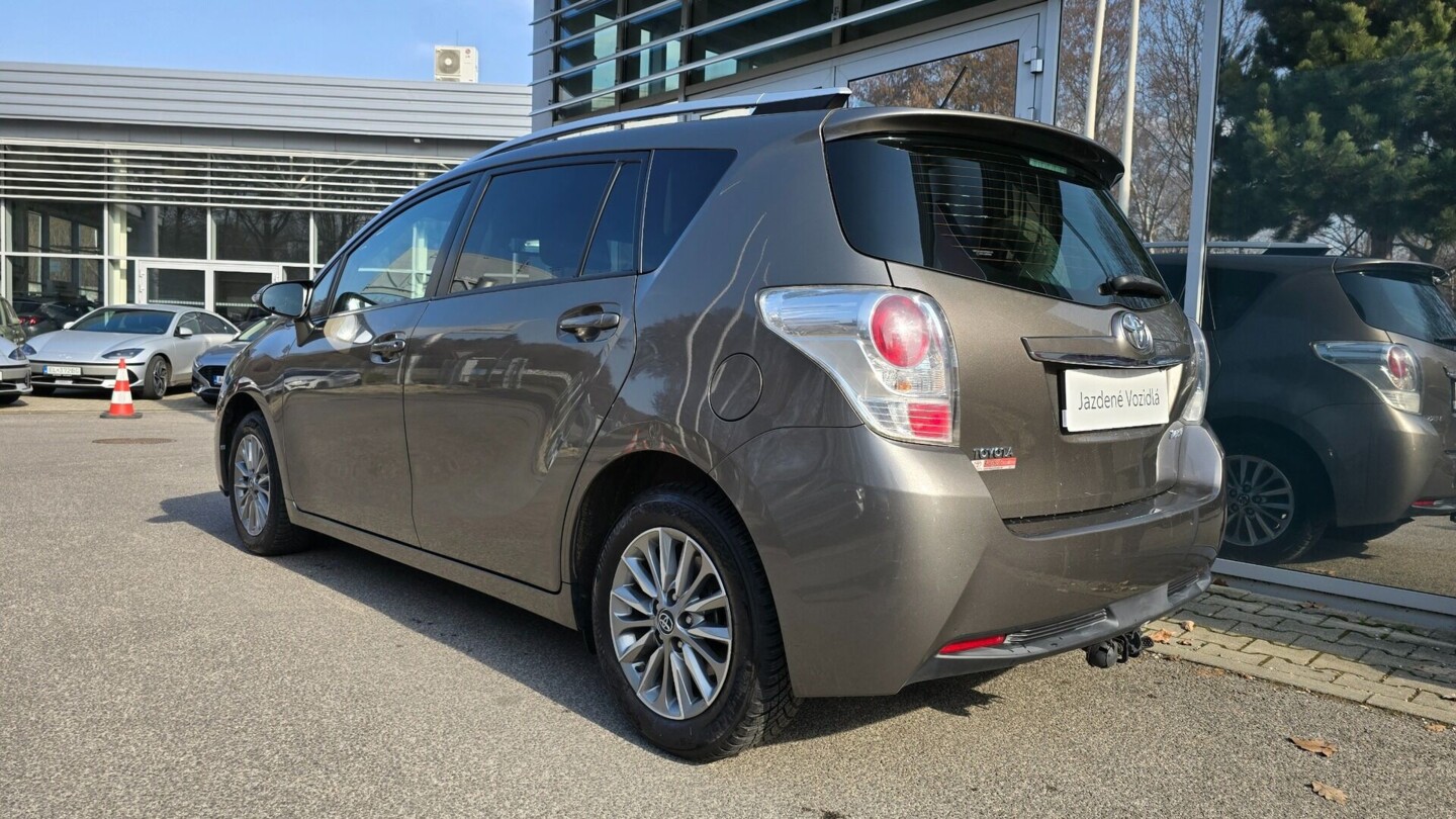 Toyota Verso