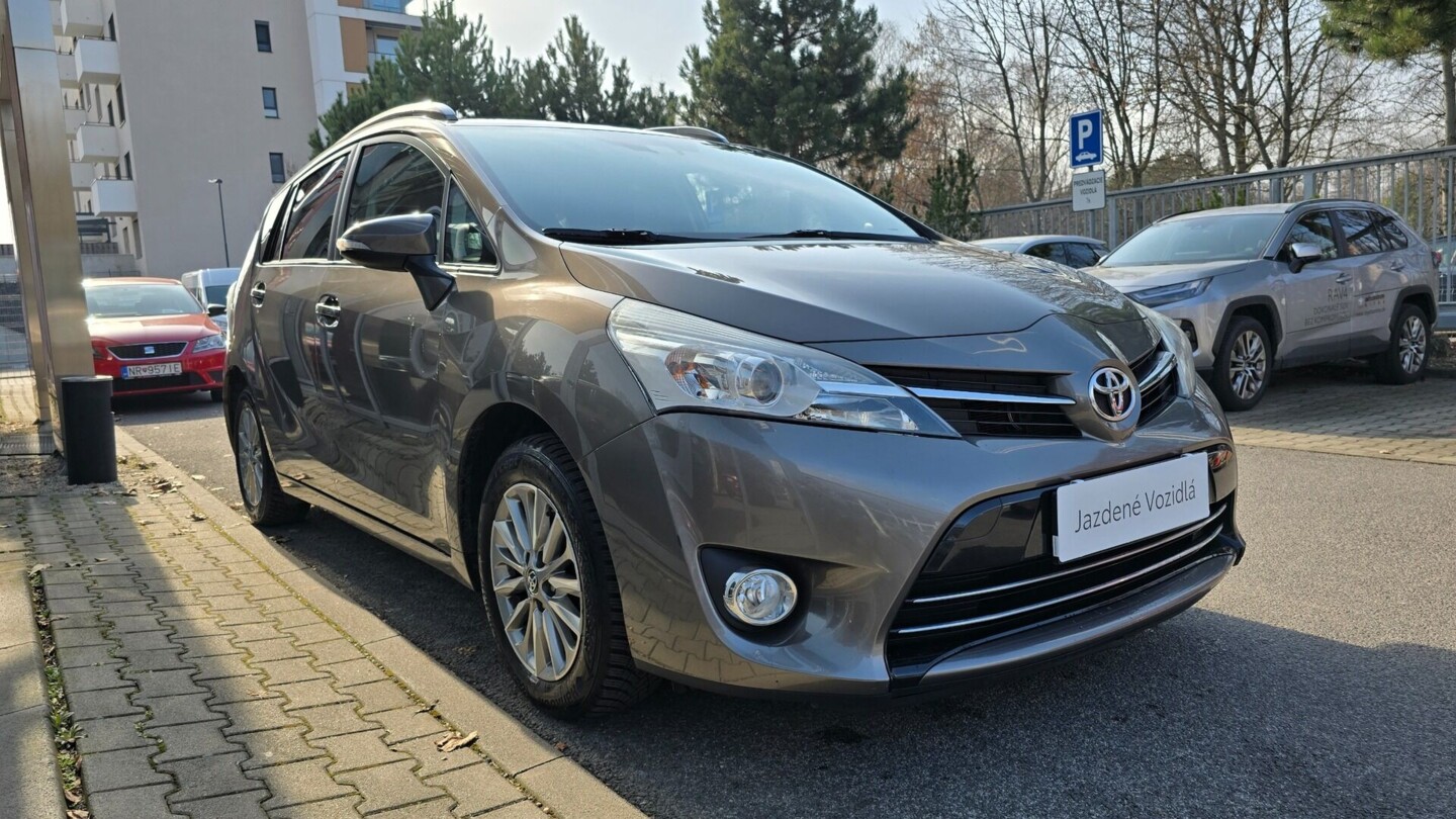 Toyota Verso