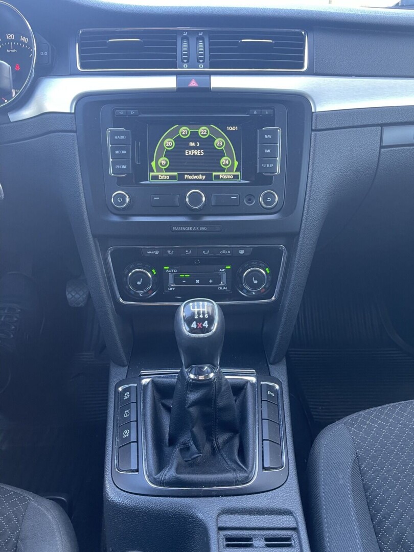 Škoda Superb