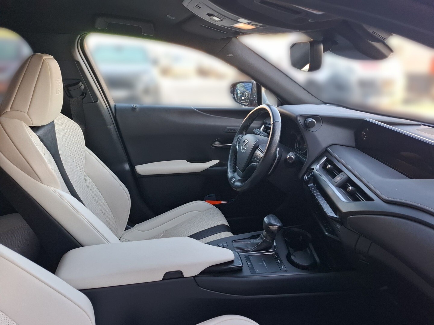Lexus UX