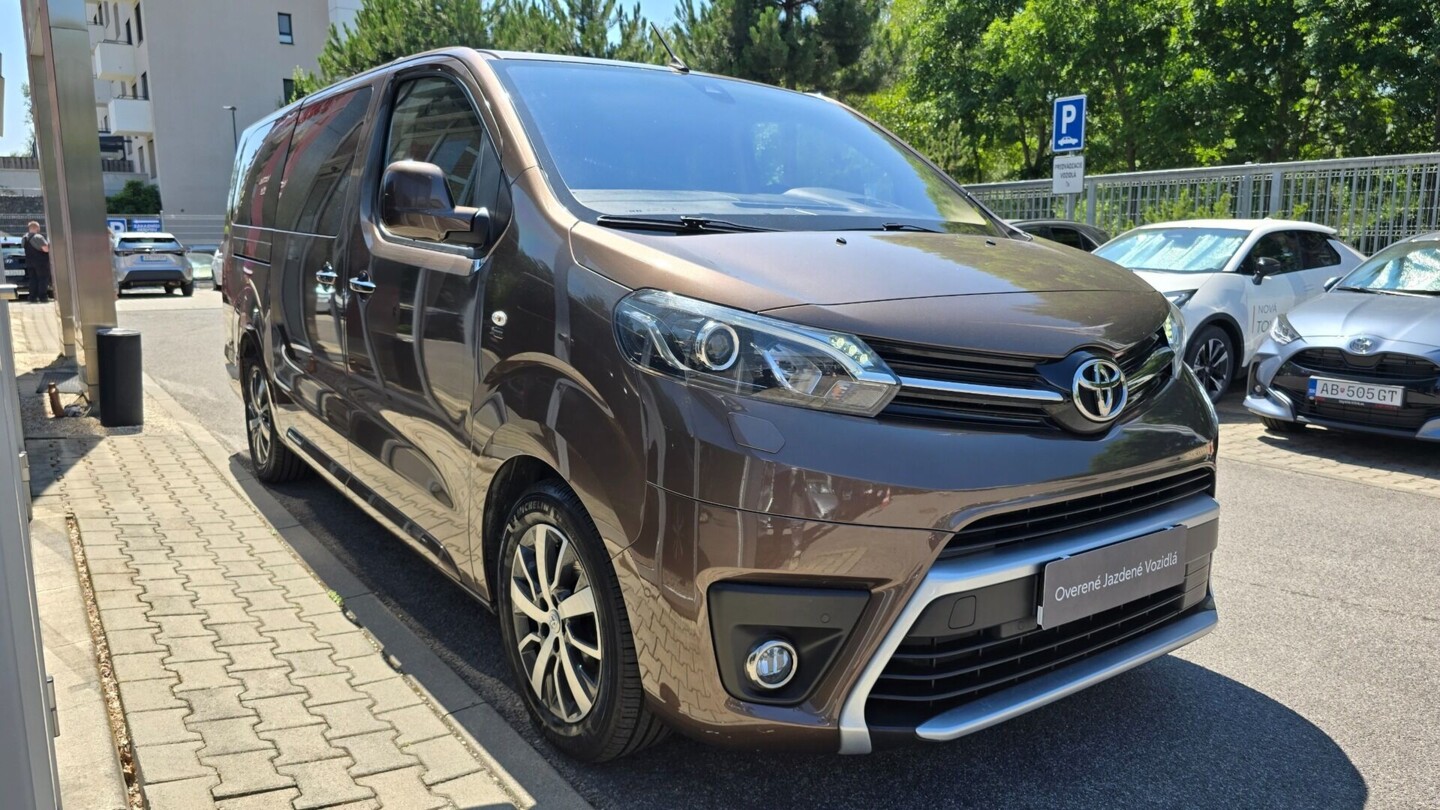 Toyota PROACE VERSO