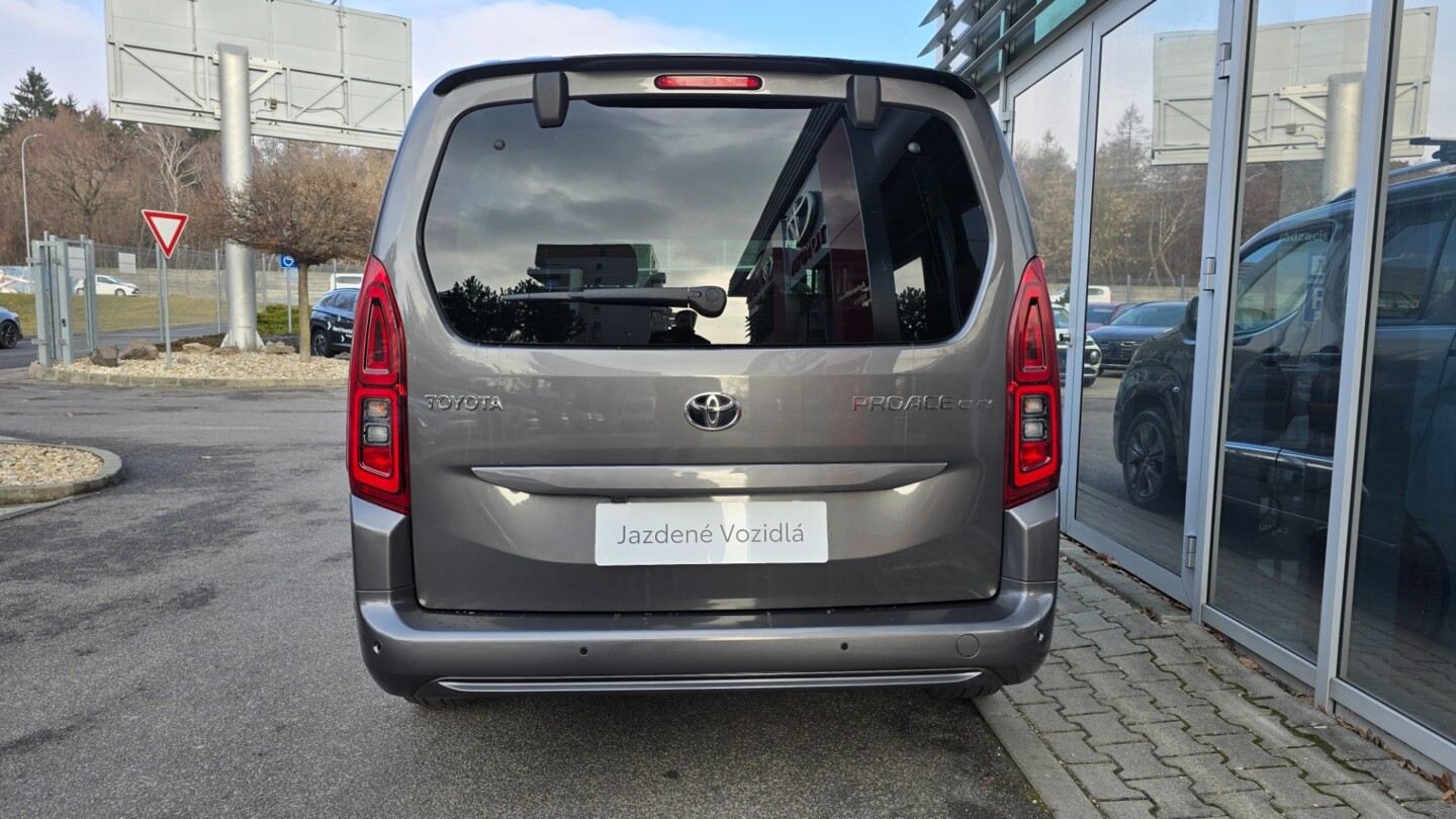 Toyota PROACE CITY VERSO