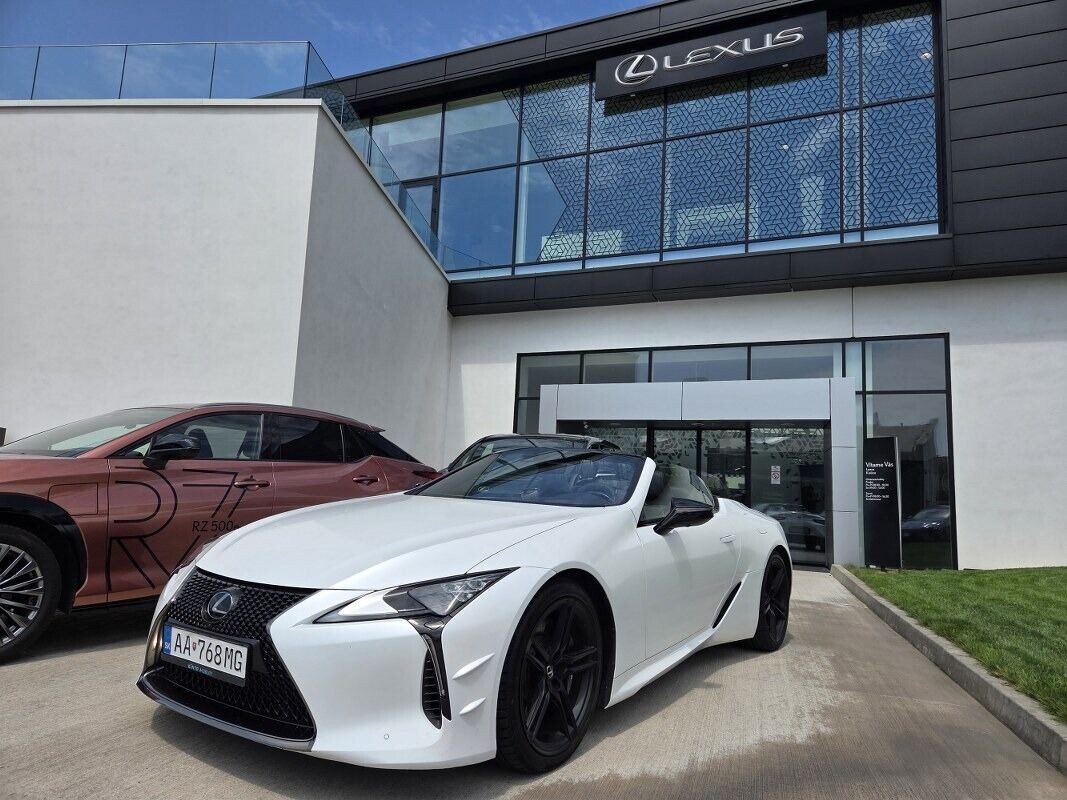 Lexus LC
