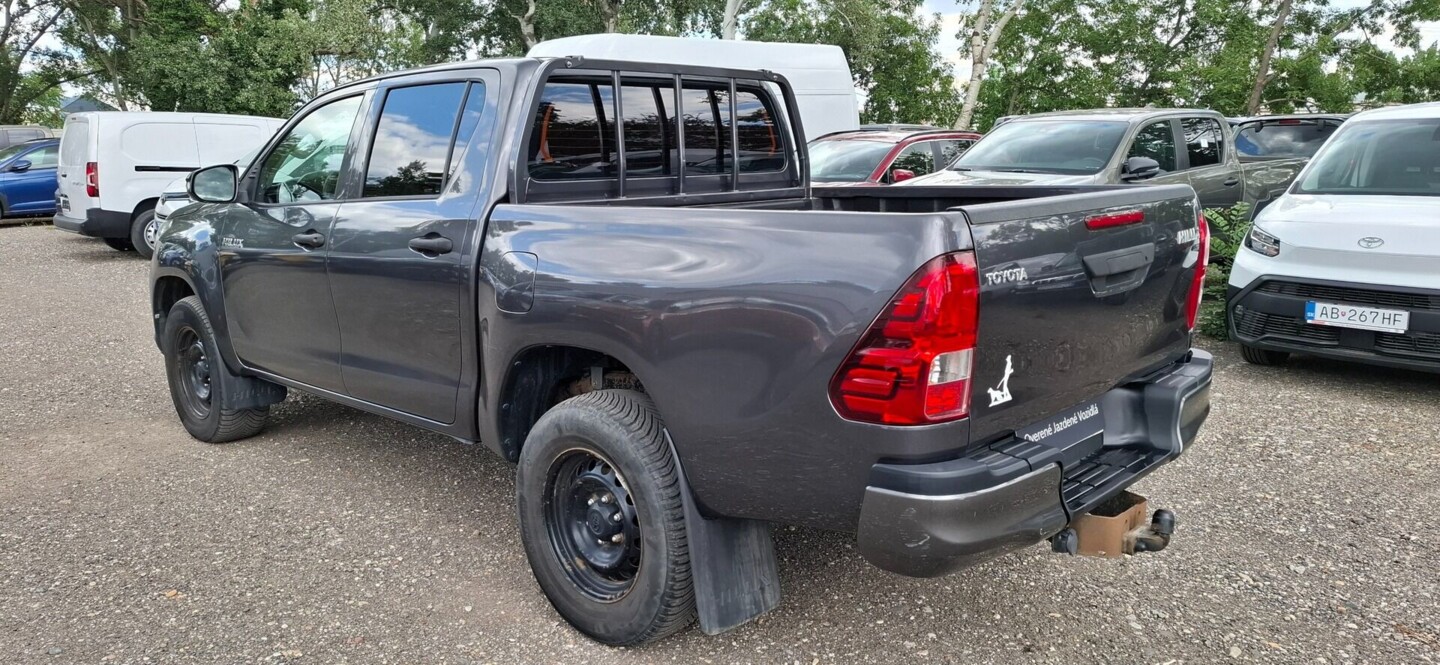 Toyota Hilux