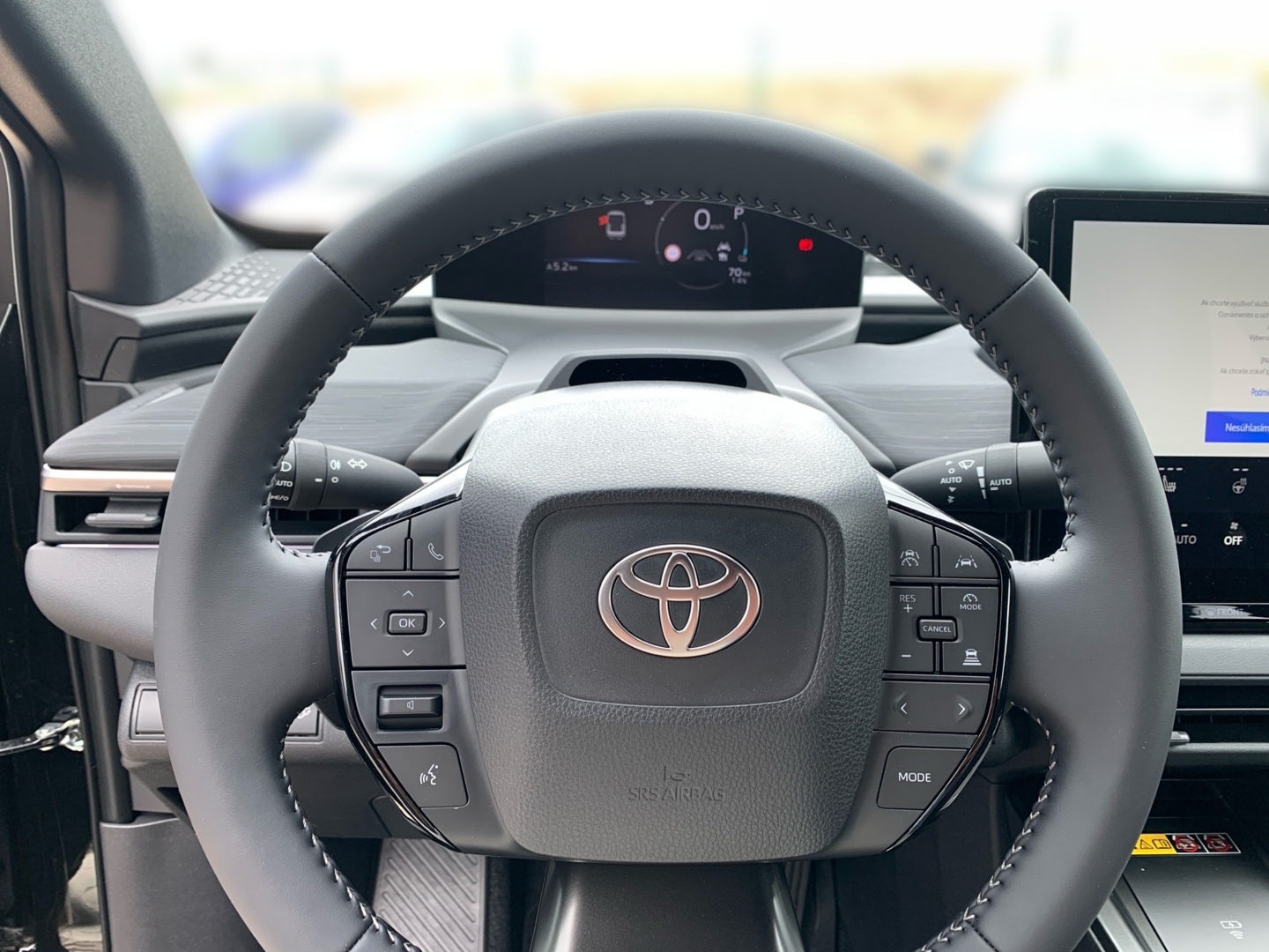 Toyota C-HR+