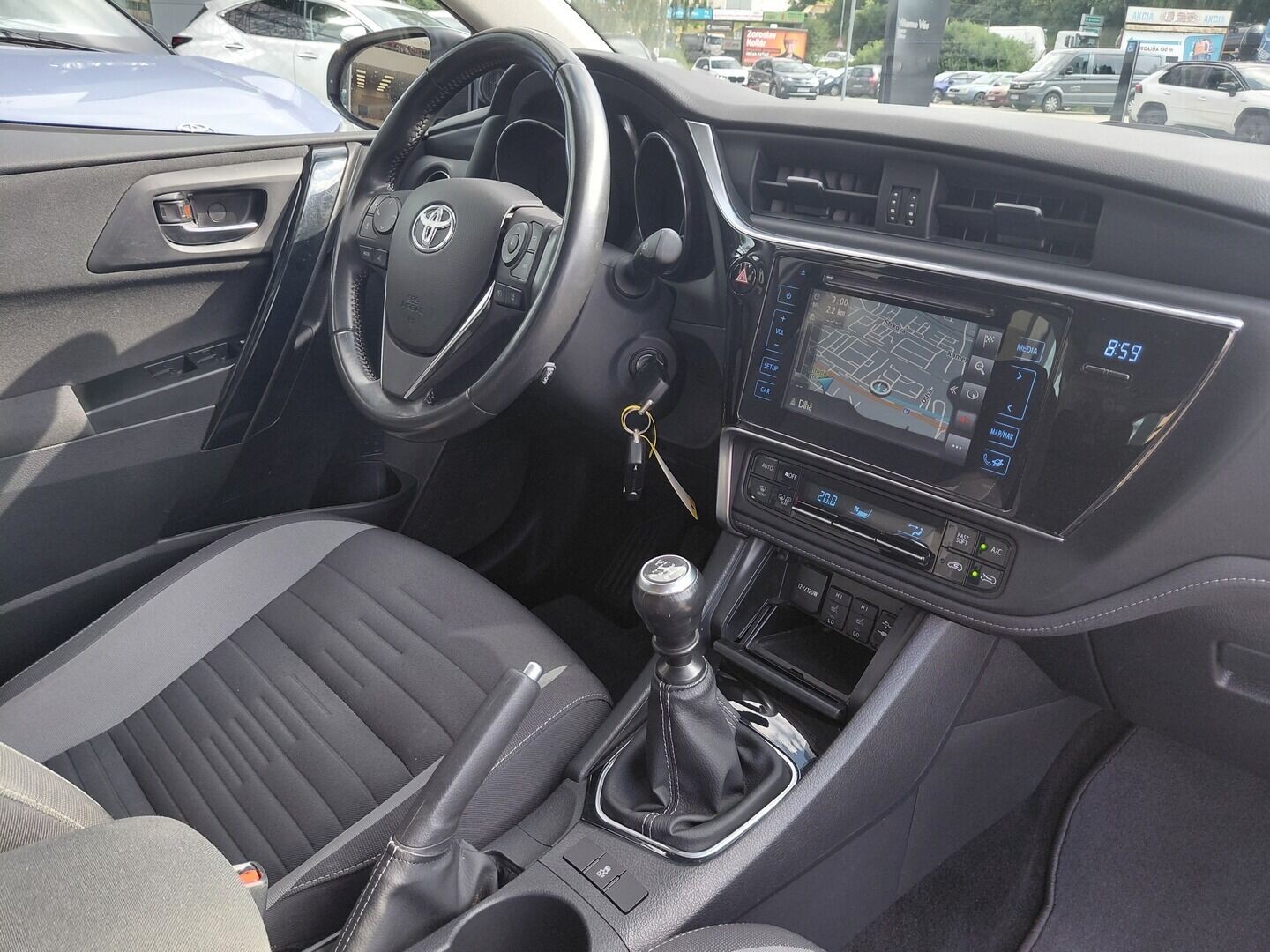 Toyota Auris