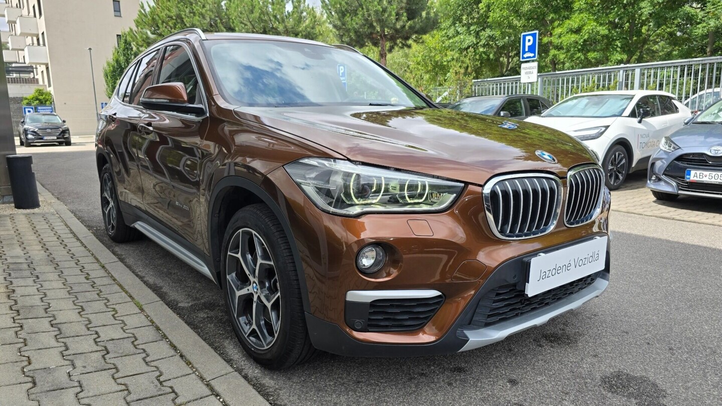 BMW X1
