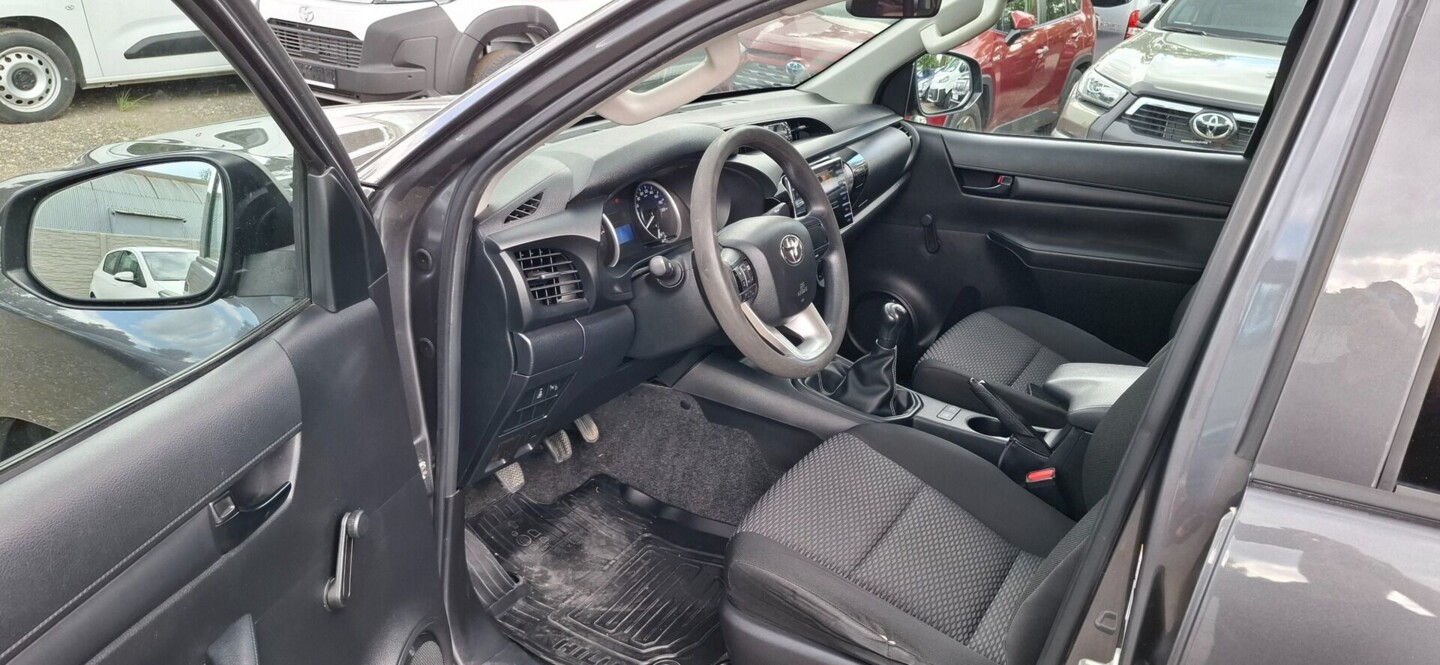 Toyota Hilux