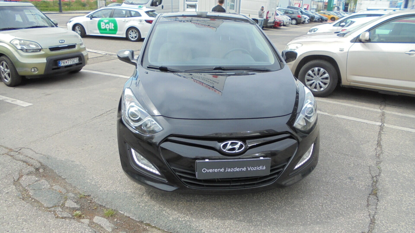 Hyundai i30
