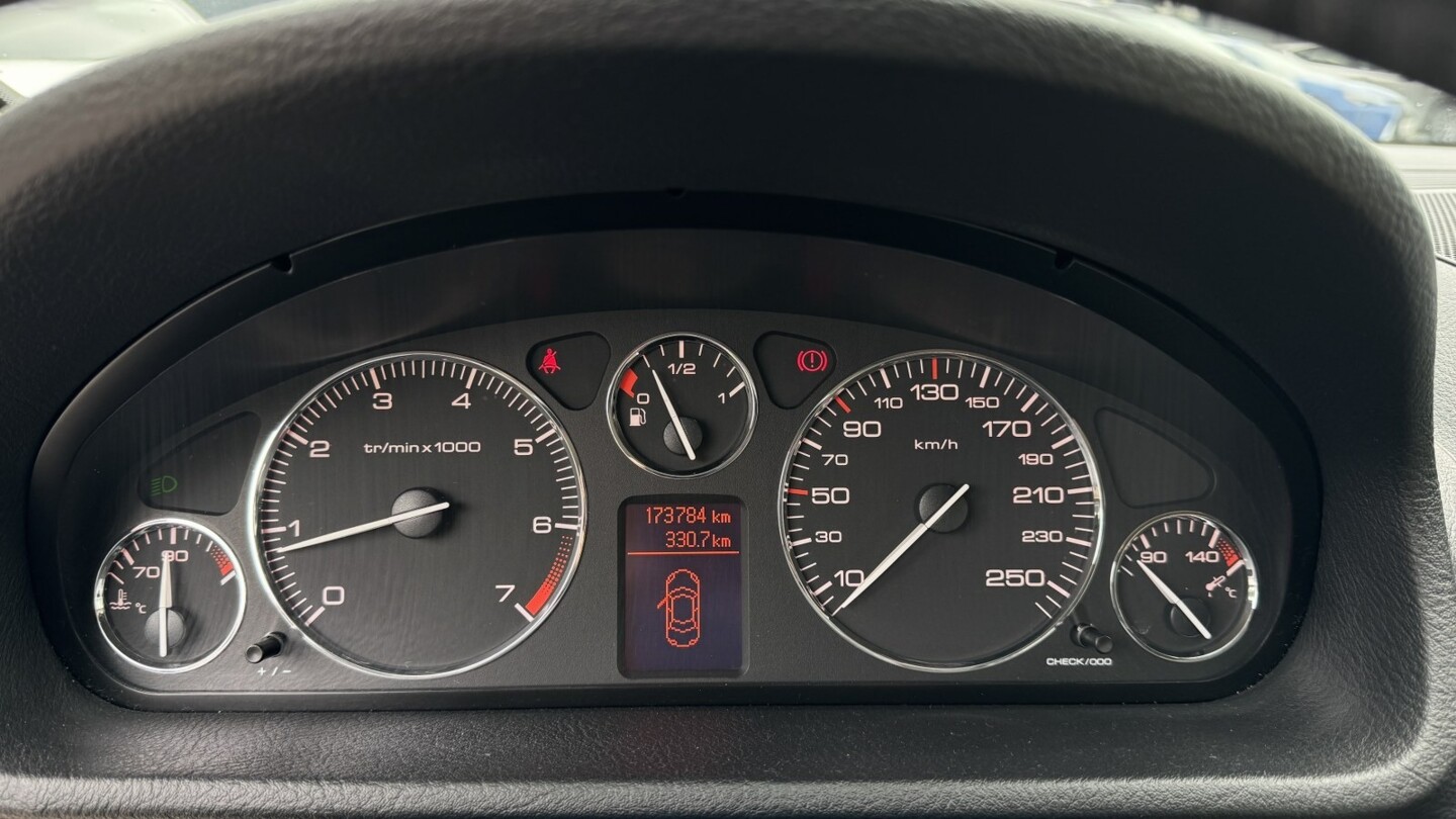 Peugeot 407