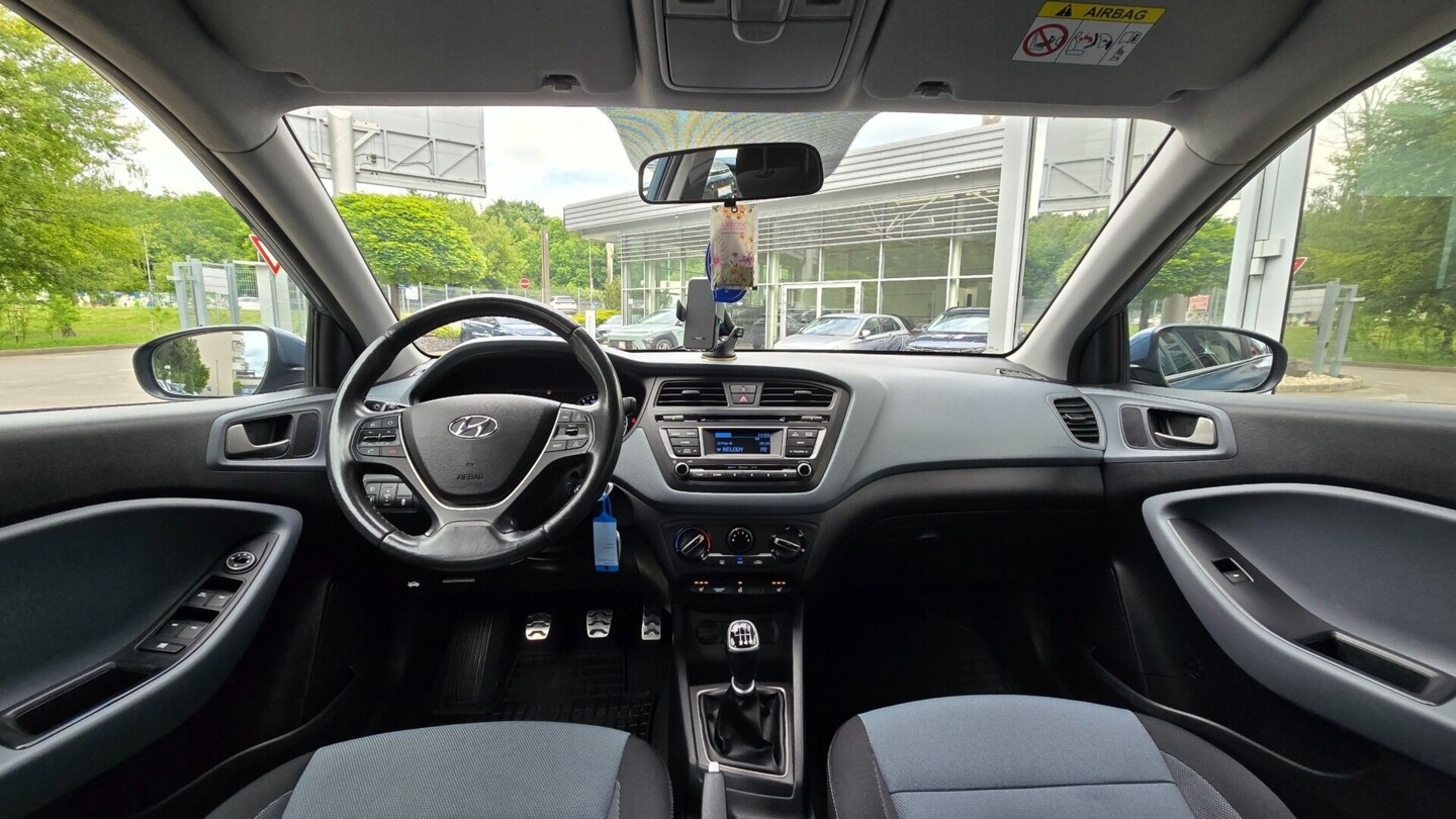 Hyundai i20