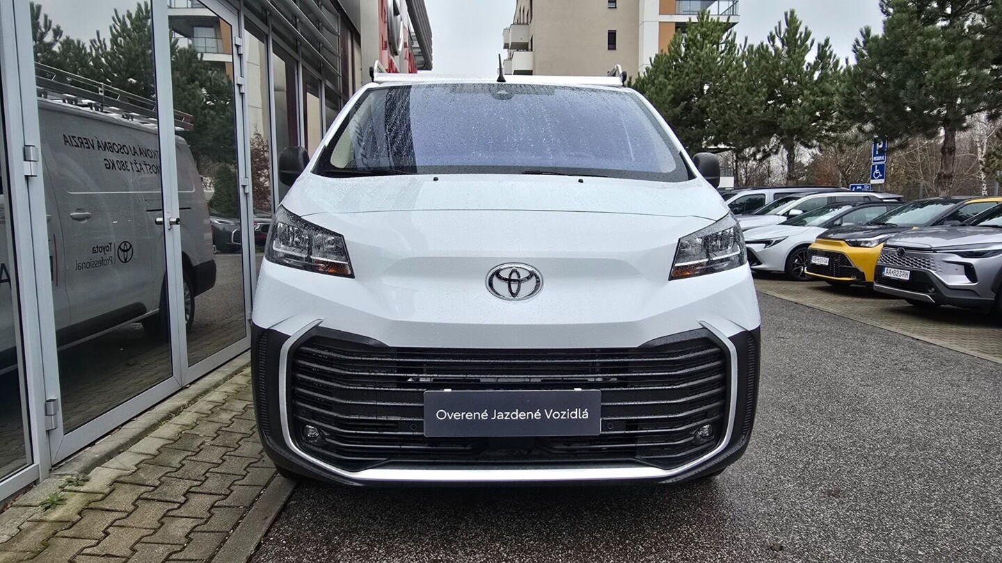 Toyota PROACE