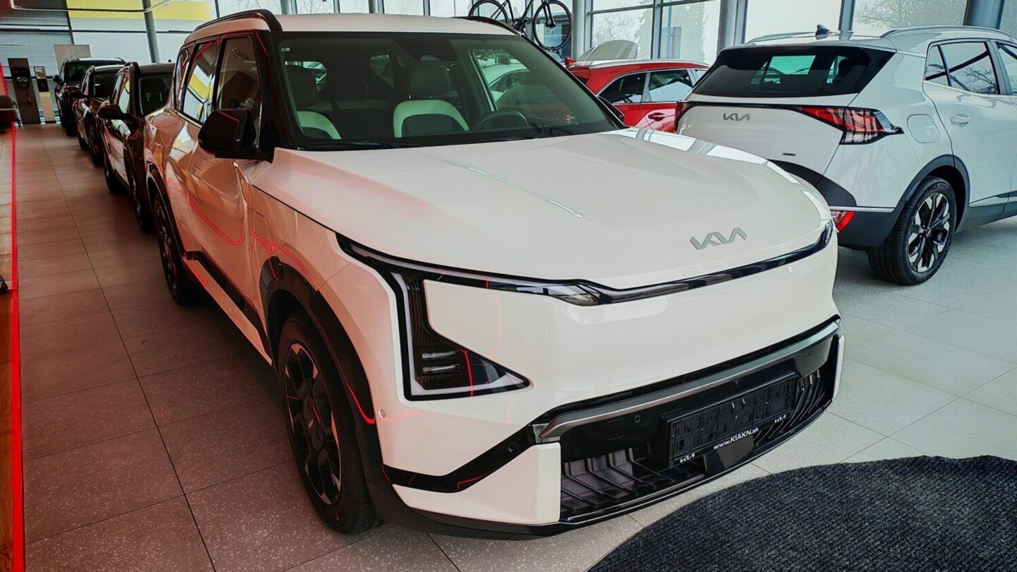 Kia EV5