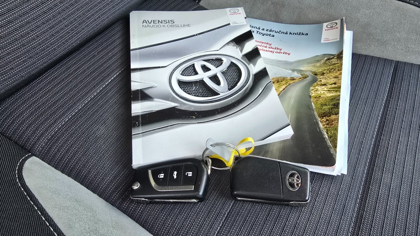 Toyota Avensis