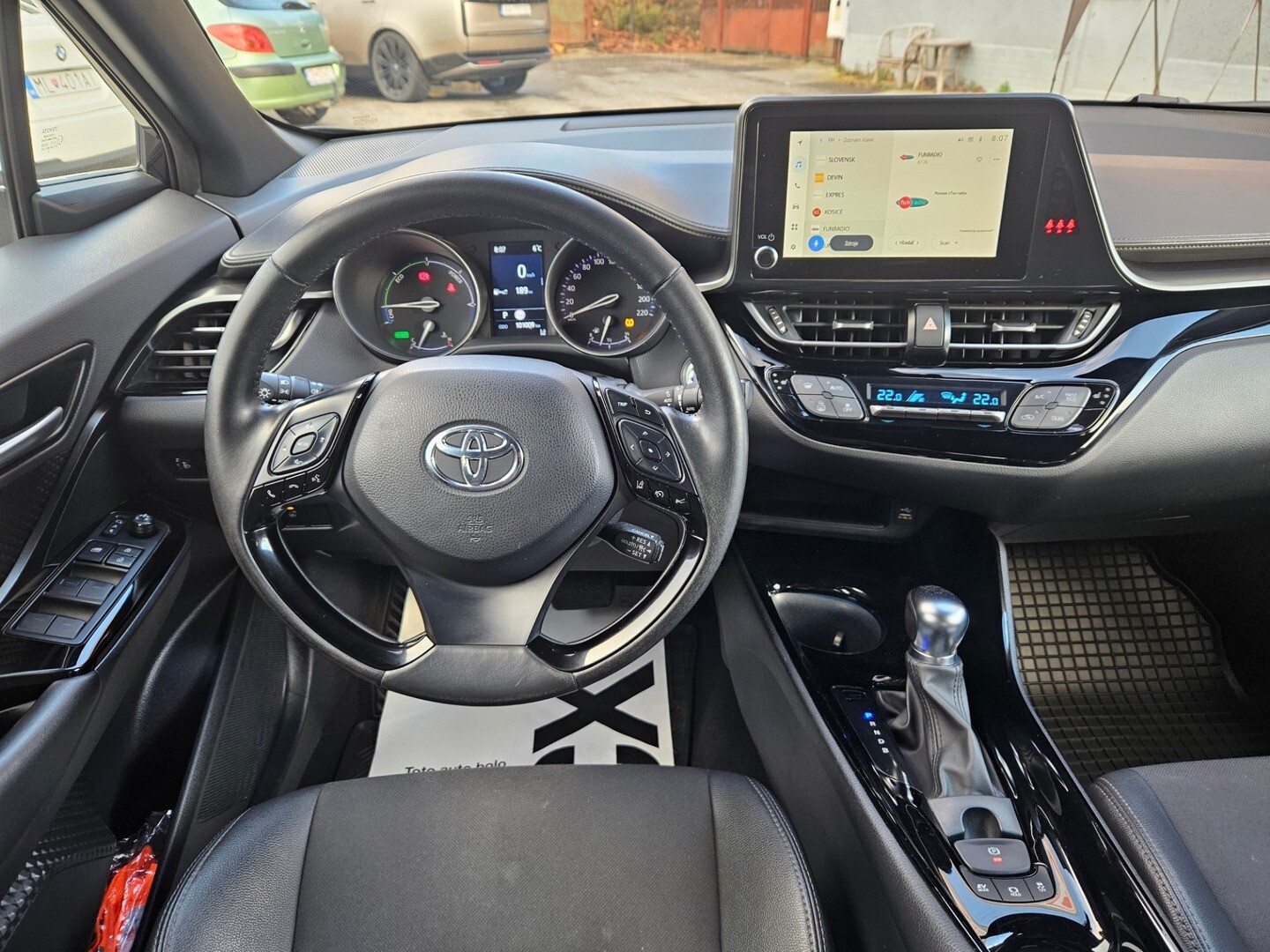 Toyota C-HR