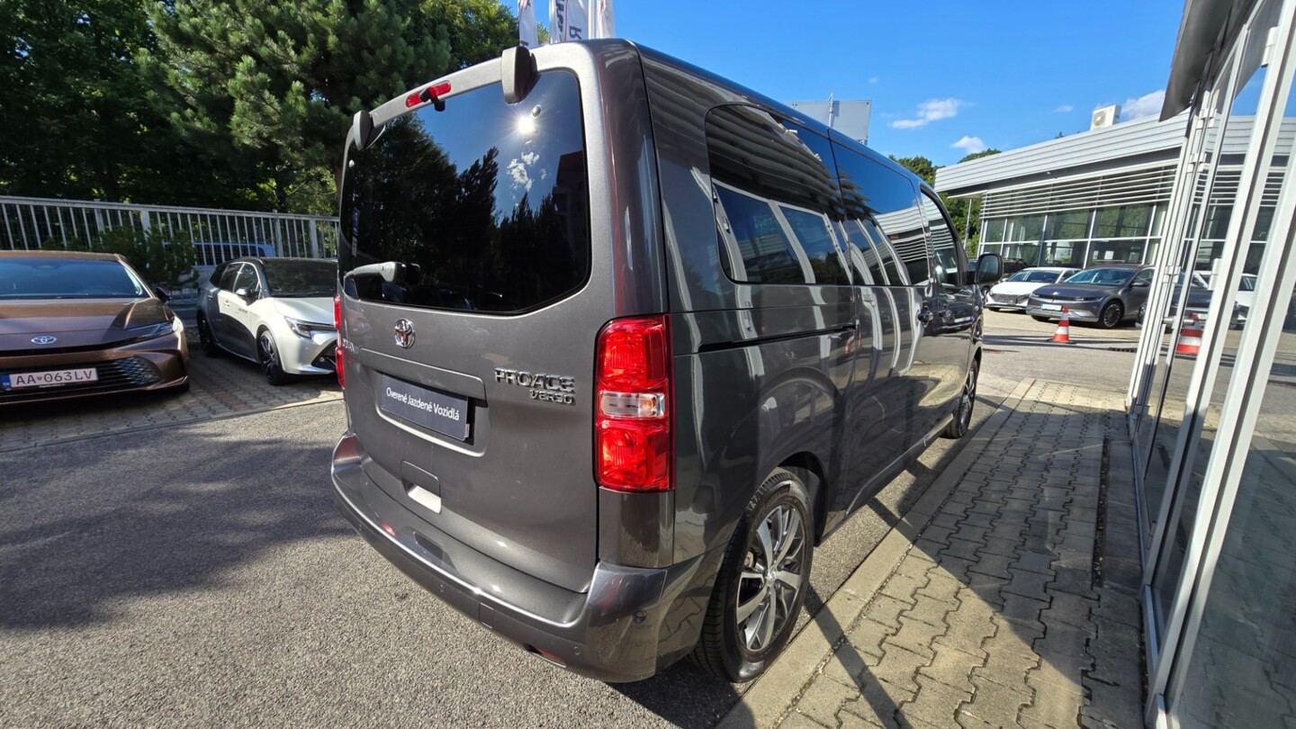 Toyota PROACE