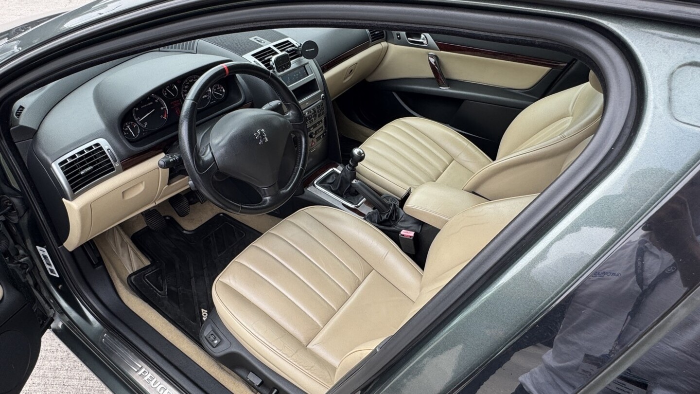 Peugeot 407